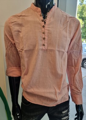 Розова риза с попска яка