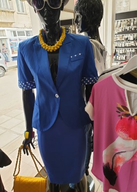 Сако с къс ръкав