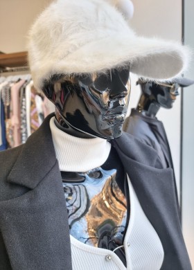 Шапка ангора бяла