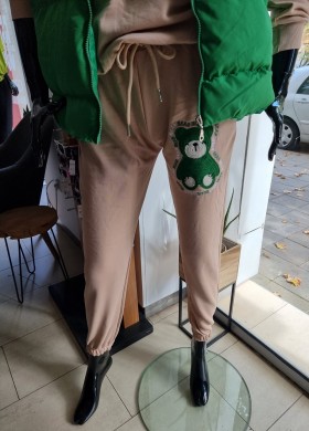 Спортен екип с мечета