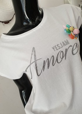 Тениска AMORE бяла
