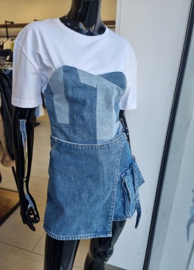 Тениска с дънково бюстие