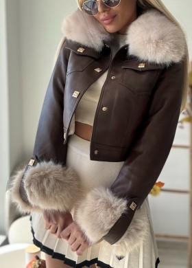 ТОП хитово яке в кафяво